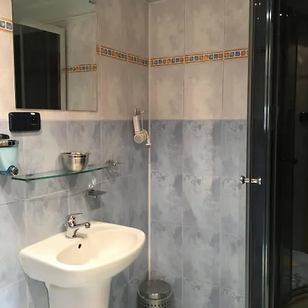 Penzión pre hostí Hradby