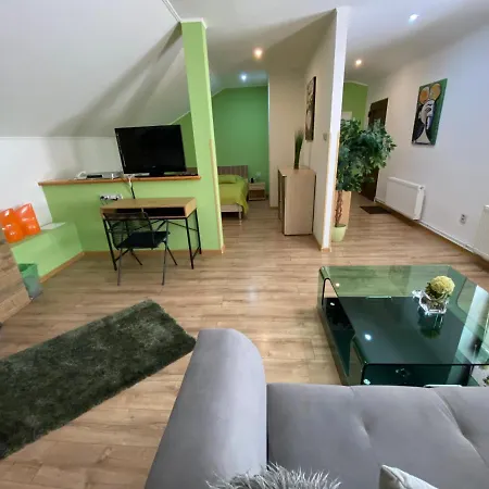 Penzión pre hostí Hradby