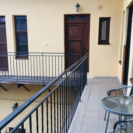 Hradby 4*