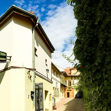 Hradby Guest house 3*