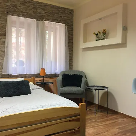 Penzión pre hostí Hradby